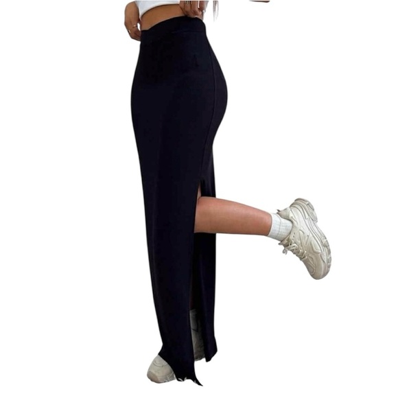 ATHLETA Black Maxi Skirt with Side Slit - Picture 2 of 8